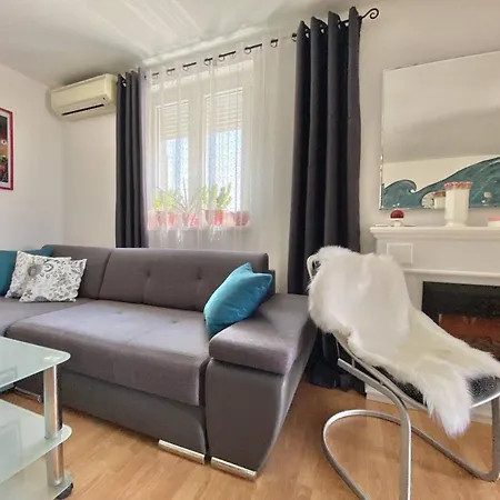 Apartament Lovely Marina Blue Skrbčići