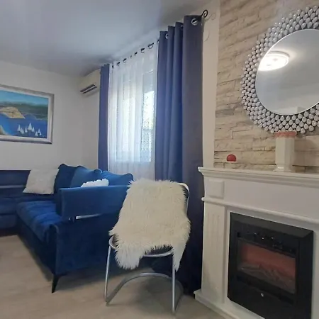Lovely Marina Blue Apartament *