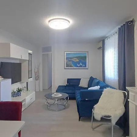 Apartament Lovely Marina Blue